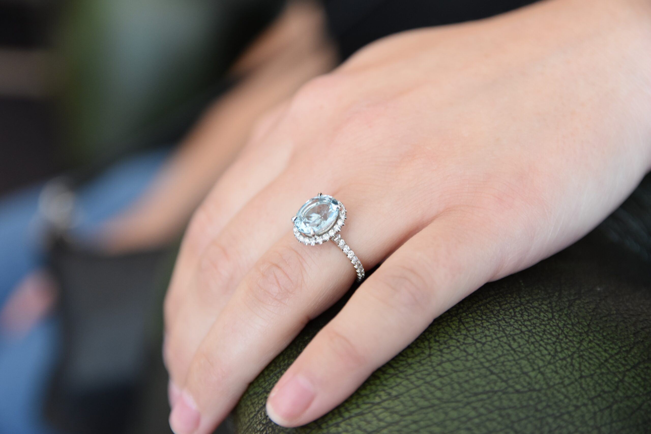 custom-engagement-ring-case-study